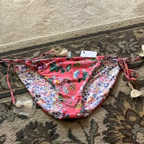 Vera Bradley reversible bikini floral pattern NWT 12-14 pink white flower - Picture 1 of 12